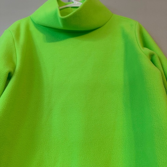 Dudley Stephens ‘Dudley Green’ Women's Turtleneck Sweater - Picture 6 of 8